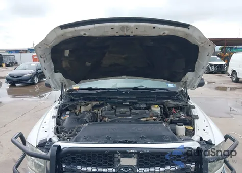 2014 Ram 2500 Tradesman z USA, uszkodzony, nr VIN 3C6UR5HL4EG251925